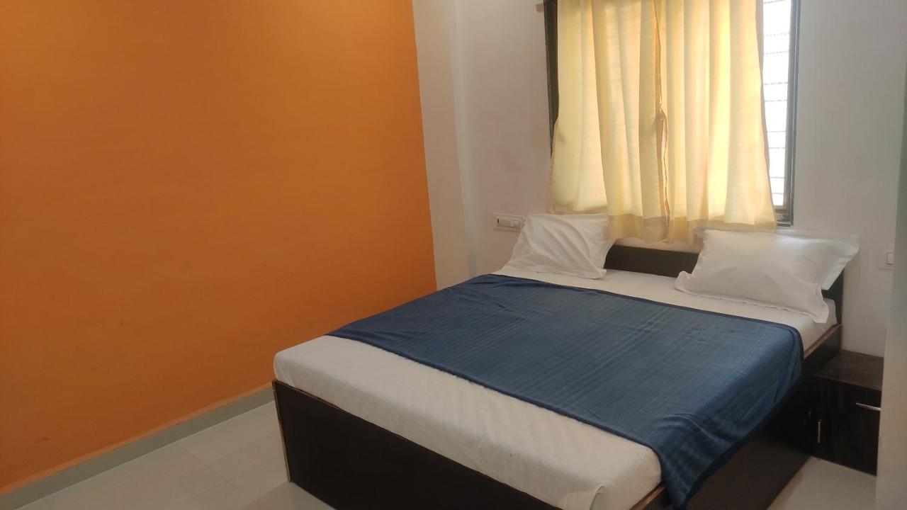 Hotel Sai Santosh شيردي المظهر الخارجي الصورة